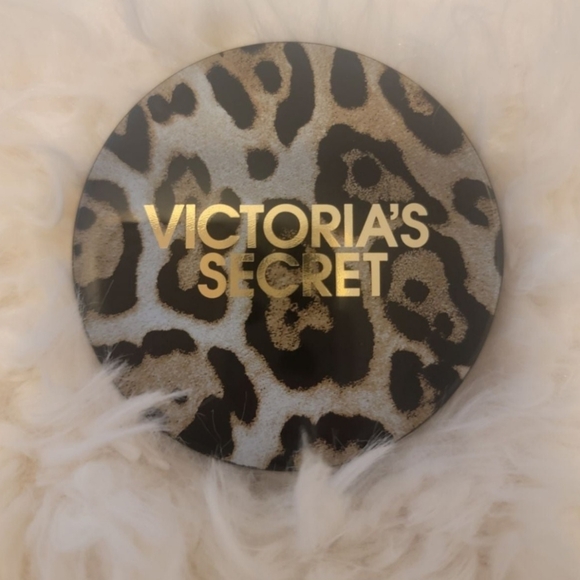 Victoria's Secret Other - Victoria's Secret Cheetah Print Compact Beauty Makeup Mirror pattern leopard